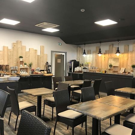 Kyriad Direct Agen Castelculier Buitenkant foto