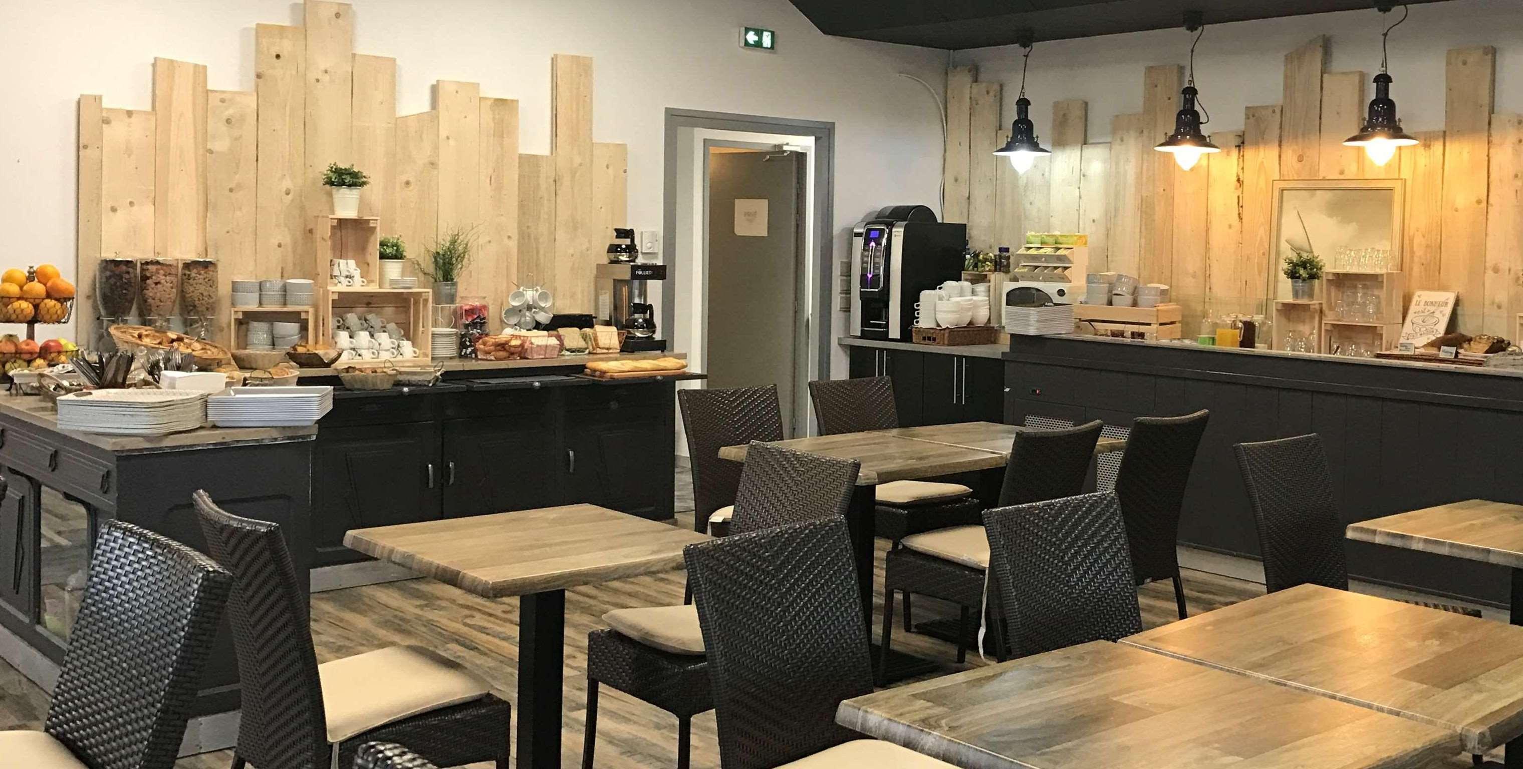 Kyriad Direct Agen Castelculier Buitenkant foto