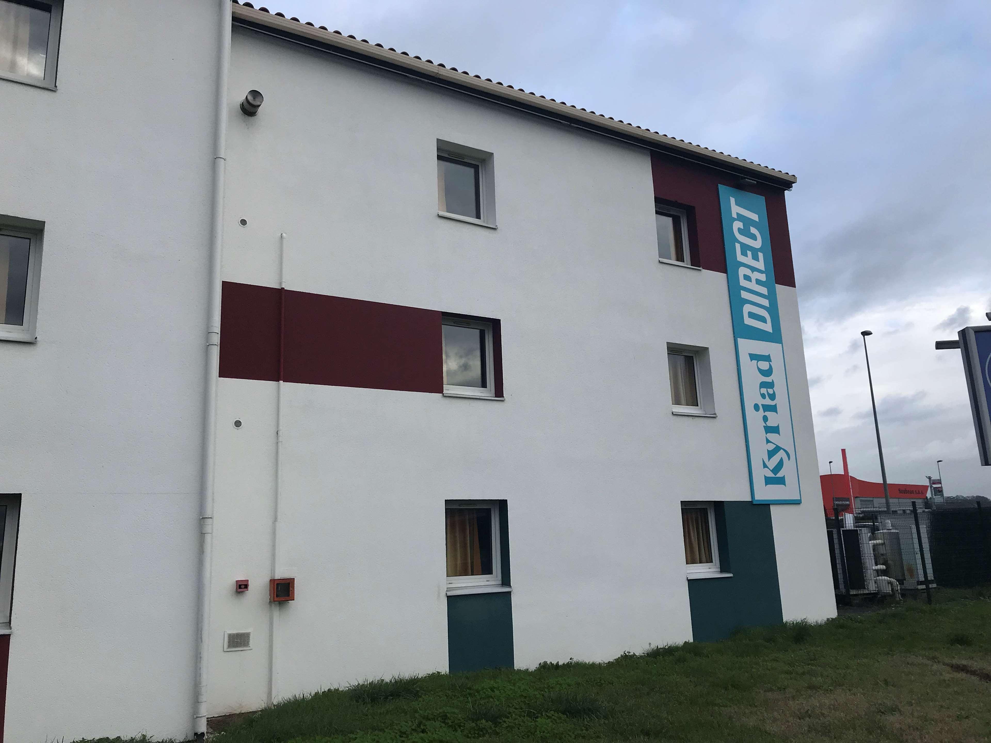 Kyriad Direct Agen Castelculier Buitenkant foto