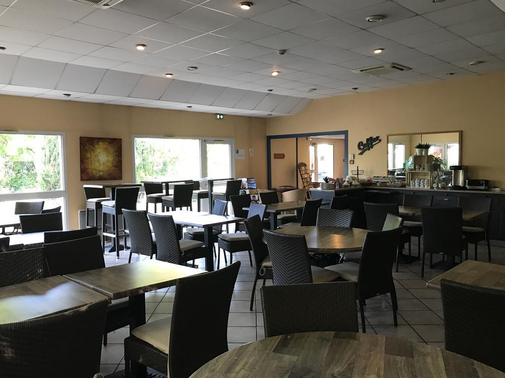 Kyriad Direct Agen Castelculier Buitenkant foto