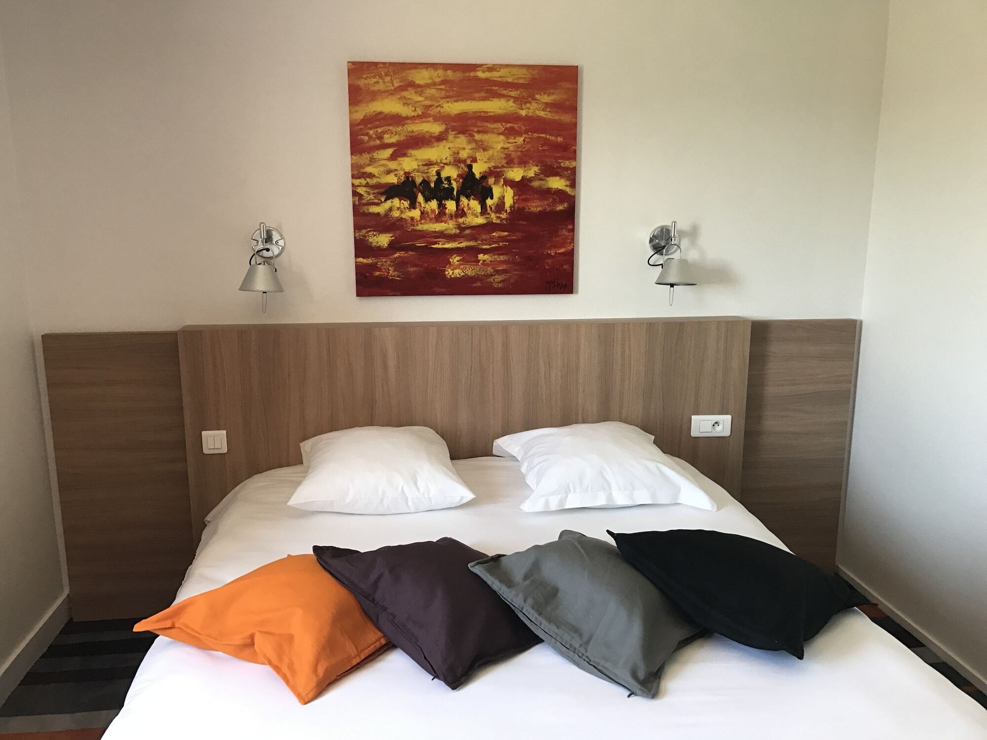Kyriad Direct Agen Castelculier Buitenkant foto